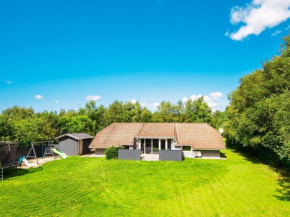 Rustic Holiday Home in Oksb l Jutland With Sauna, Oksbøl